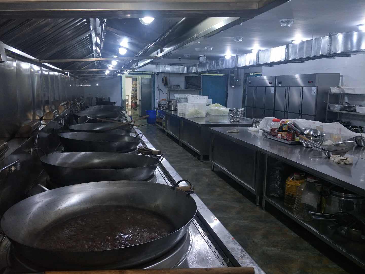 职工食堂好色先生免费在线观看设备1